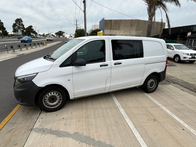 Side view of 2017 Mercedes-Benz Vito with sliding door