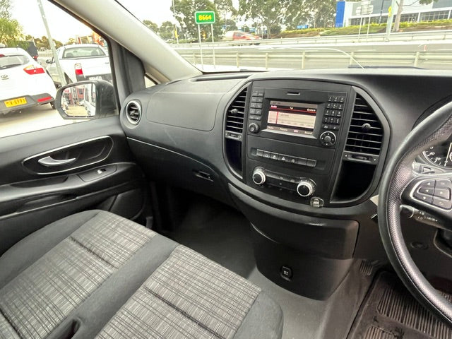 Dashboard of Mercedes-Benz Vito 114CDI